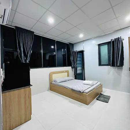 A51 Bach Dang Airport - Penthouse Ban Cong